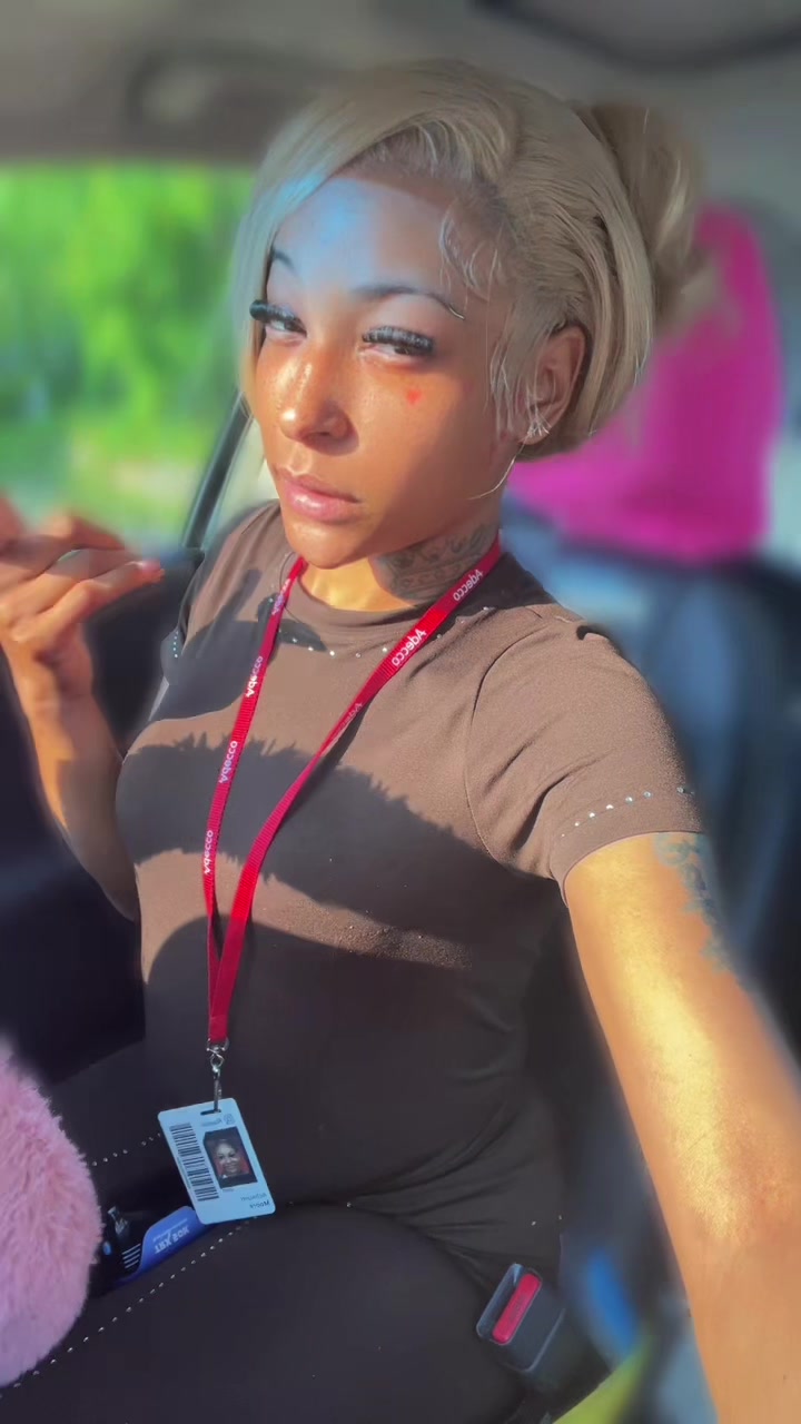 @perfectlyyimperfecc