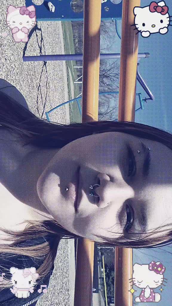 @Lilith_fox13
