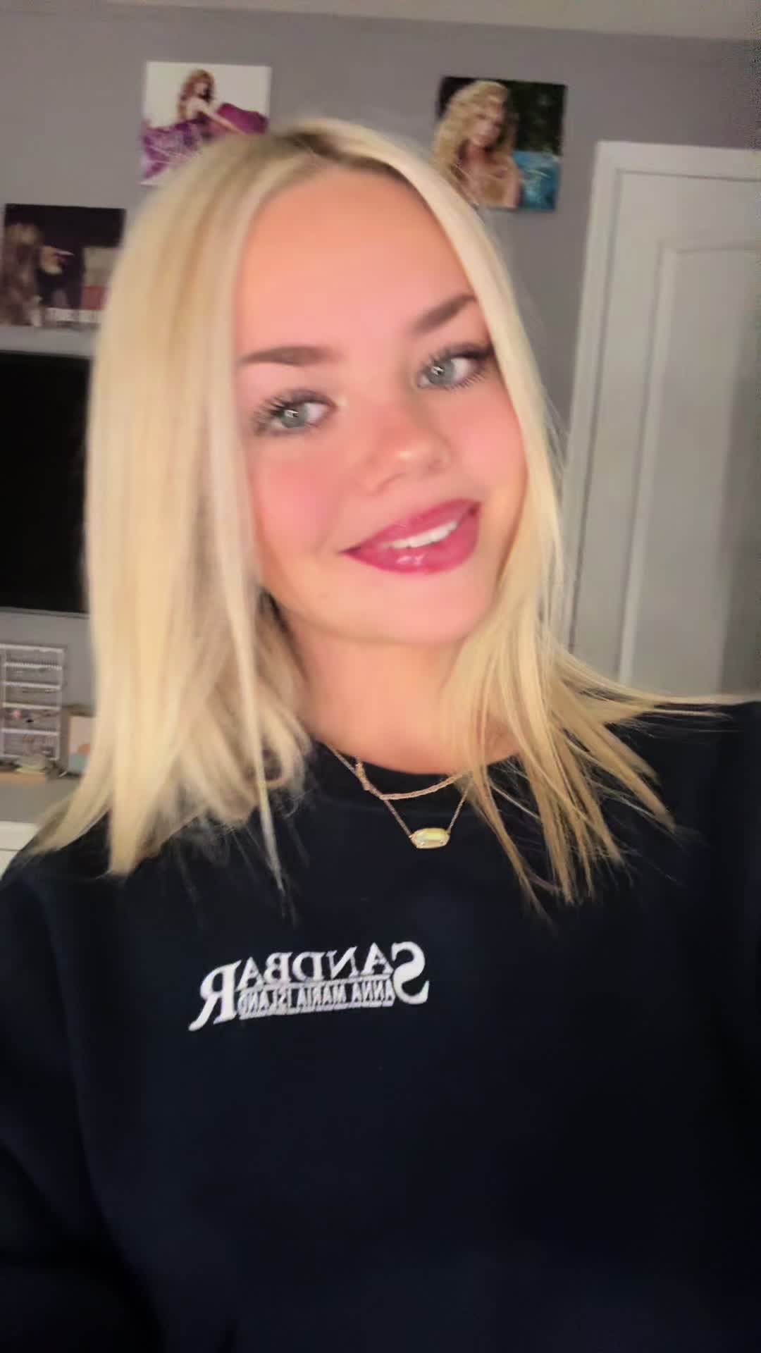@LicensedEventually&hellip;💇🏼&zwj;♀️