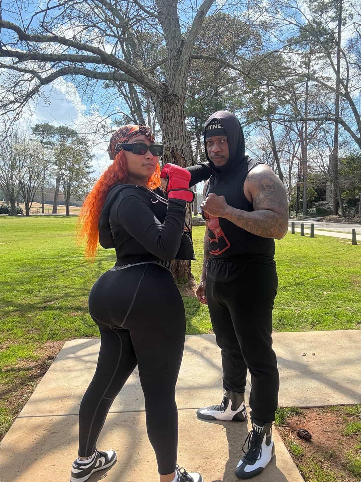 @LaylaRedCakes