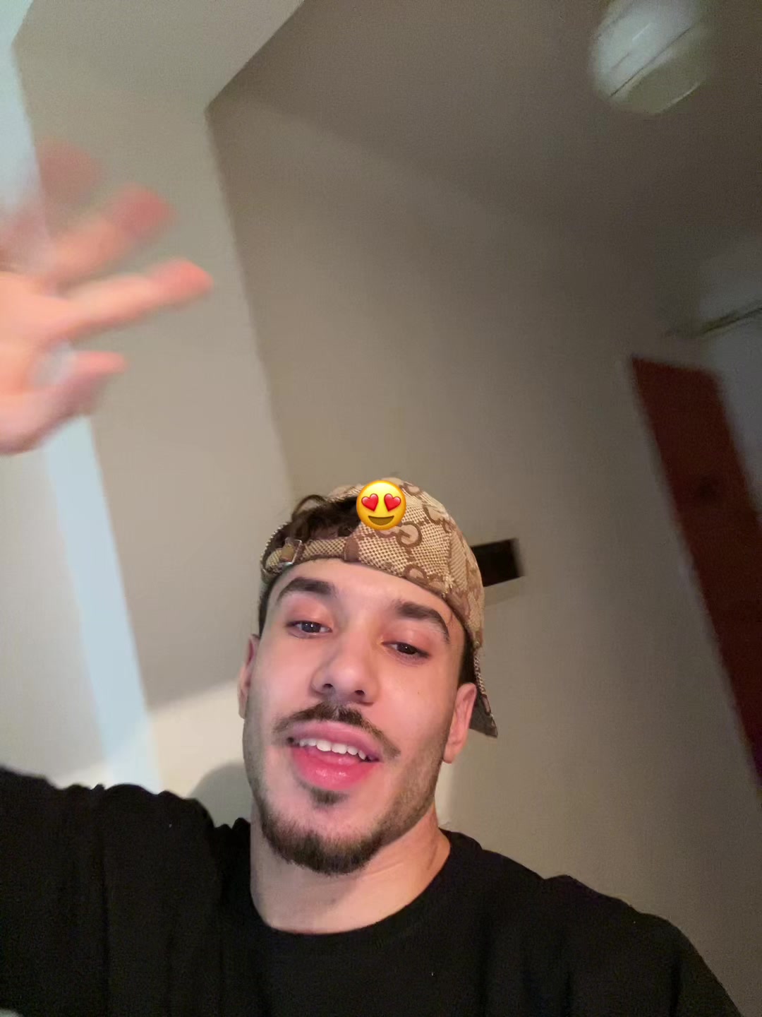 @أنس🇩🇿