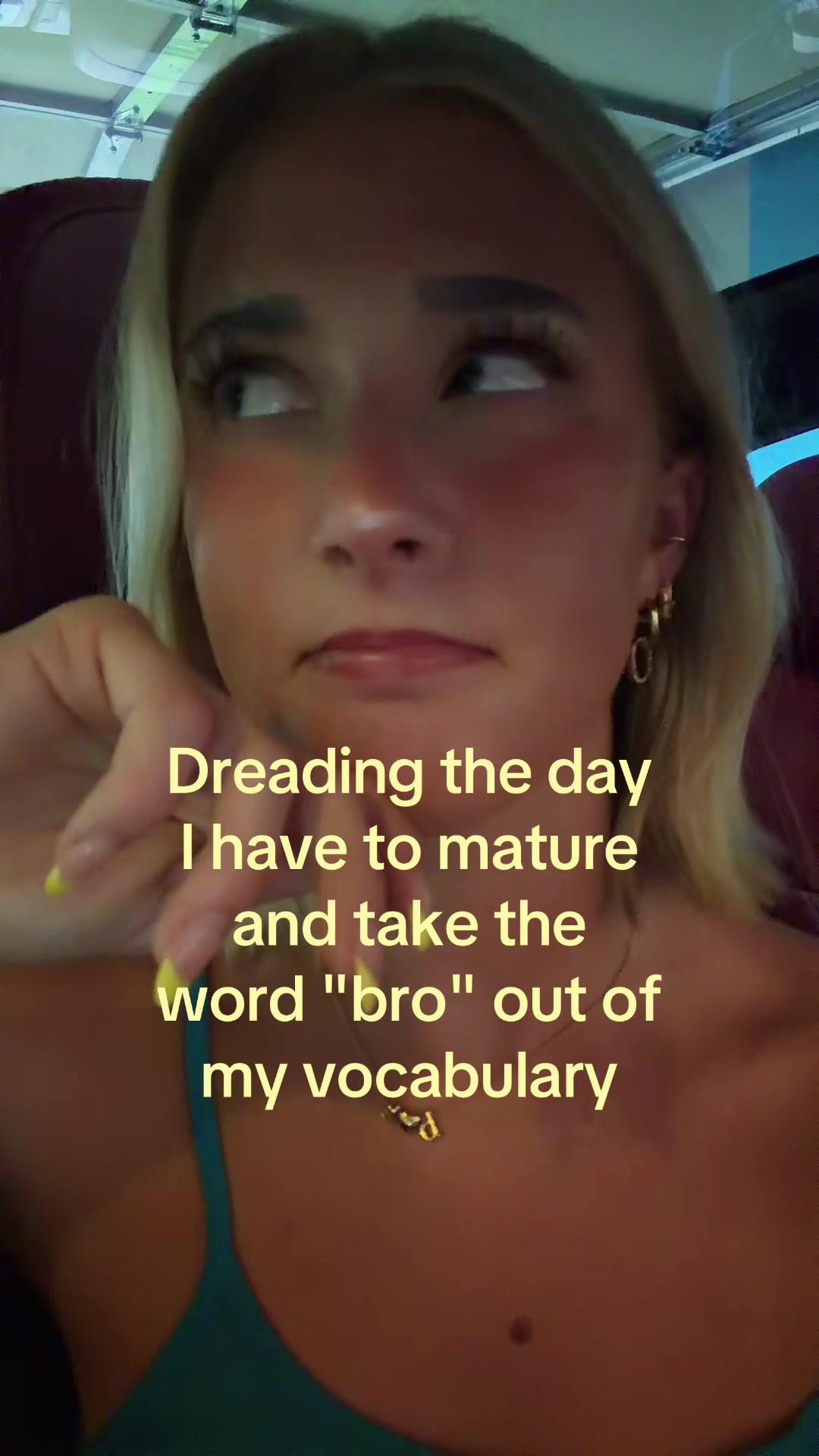 @theelliebarker