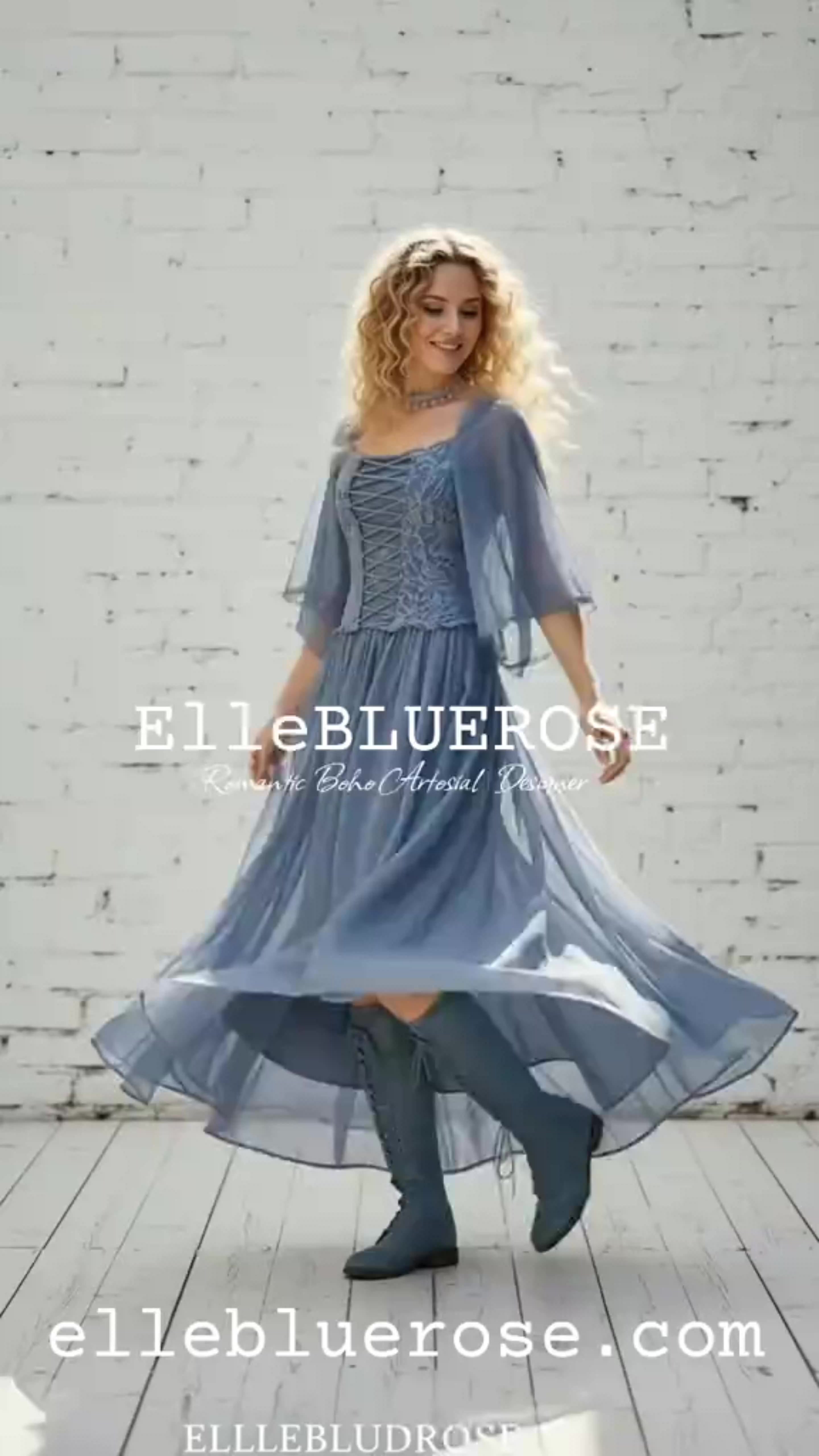 @ElleBLUEROSE