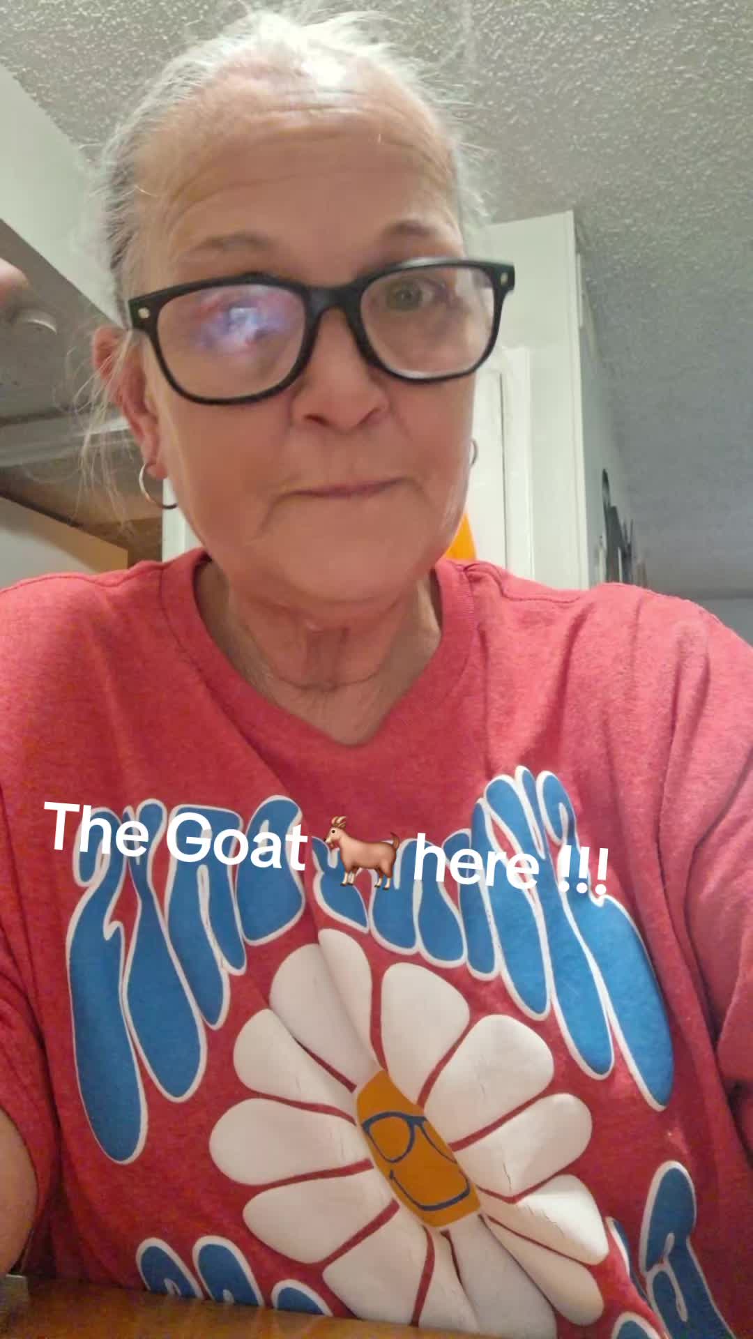 @granny at kitchen table 🎼🎵❌️