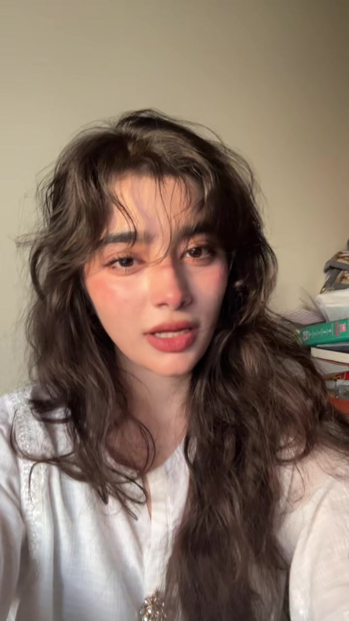 @minahil✵