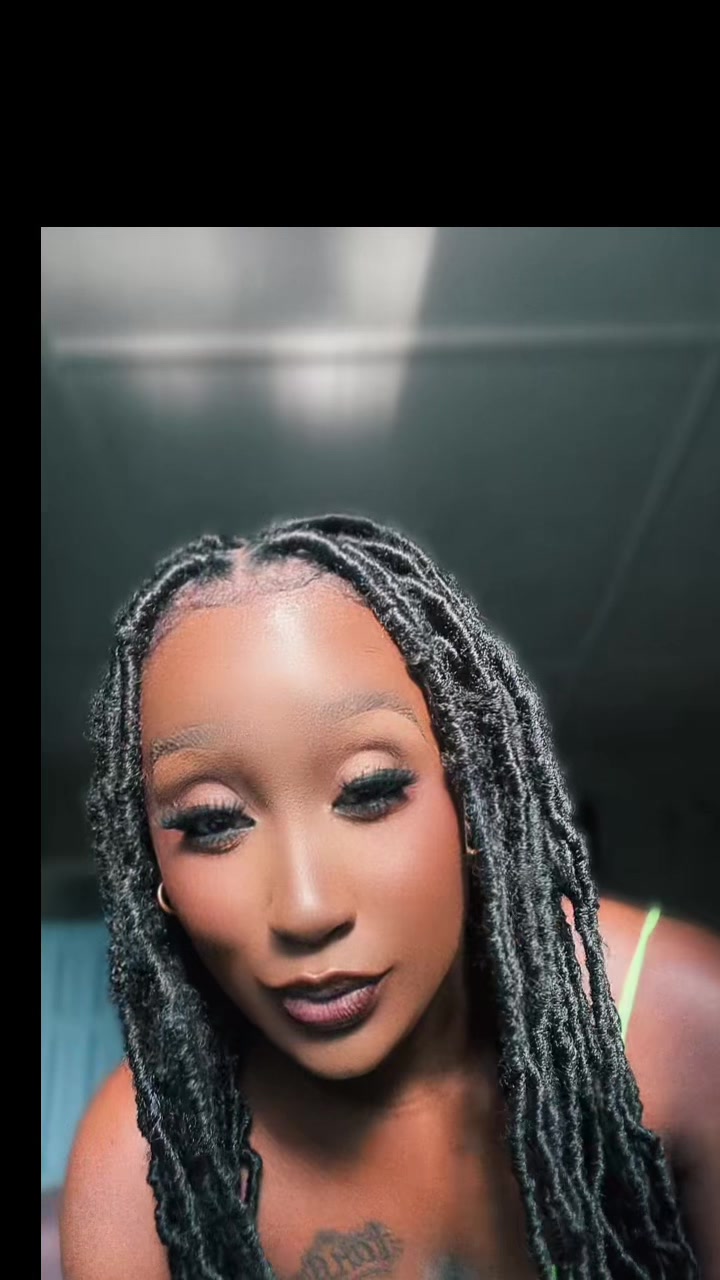 @Tash1