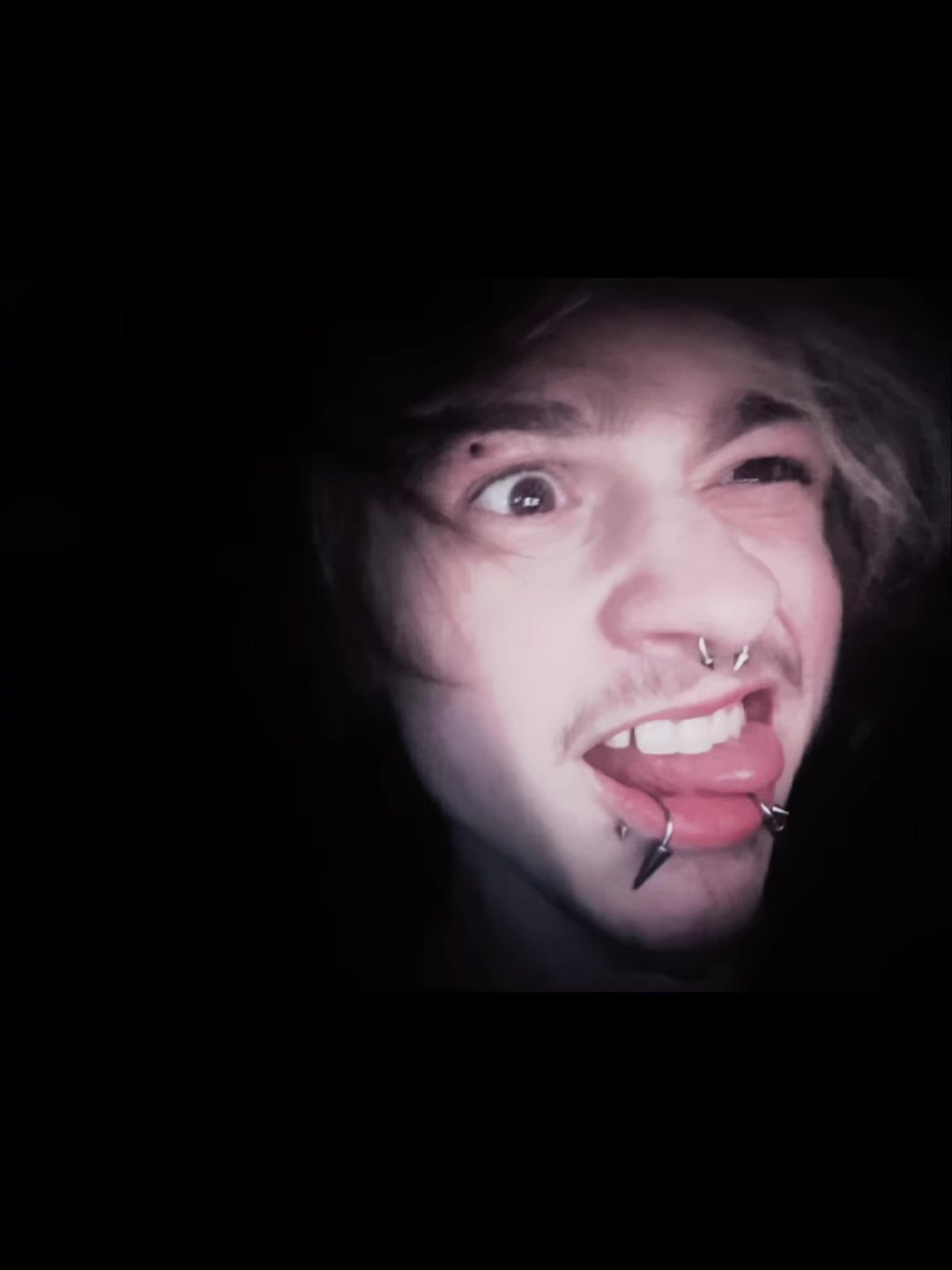 @erøs 😼🕷️