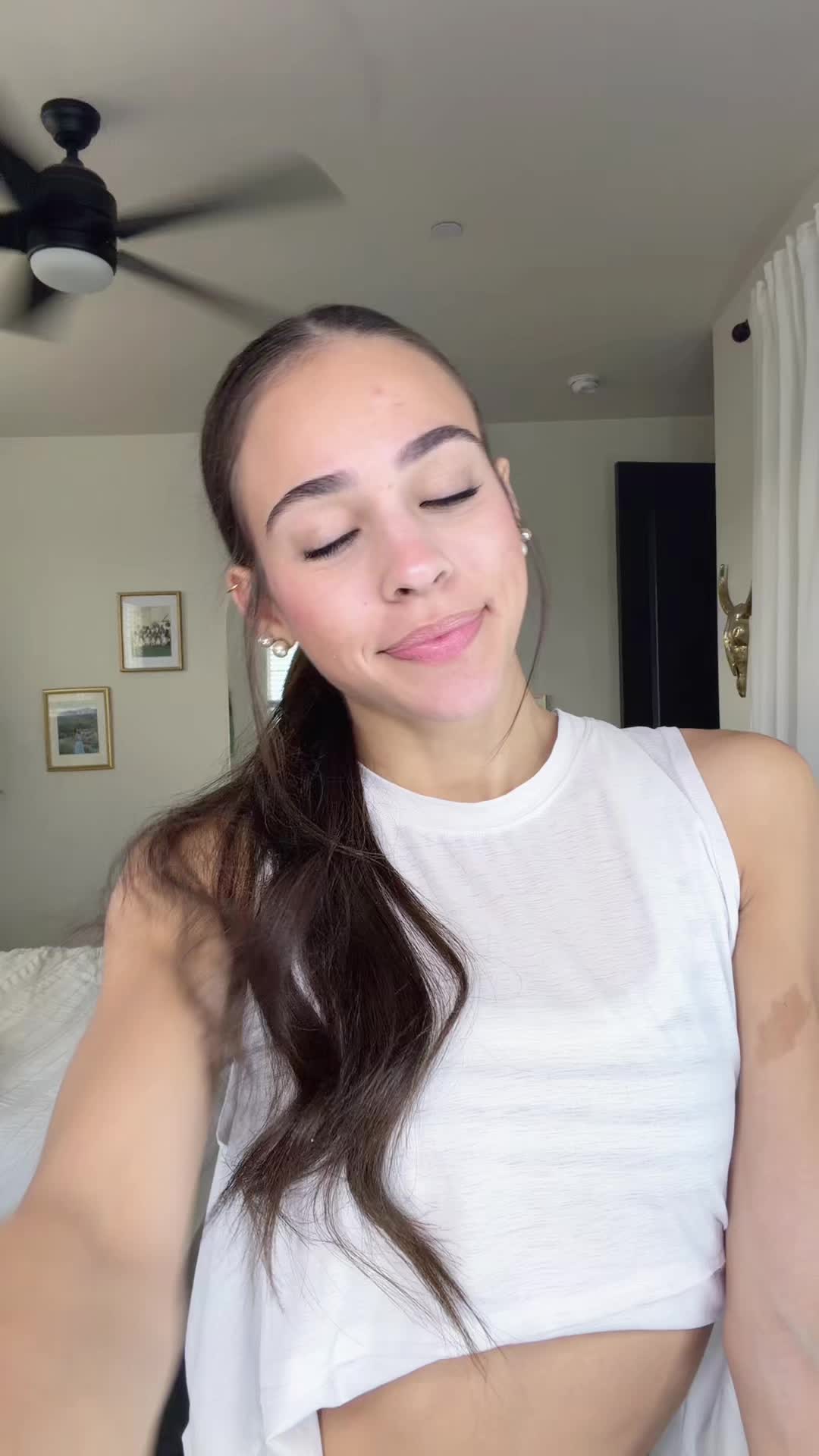 @EVIE