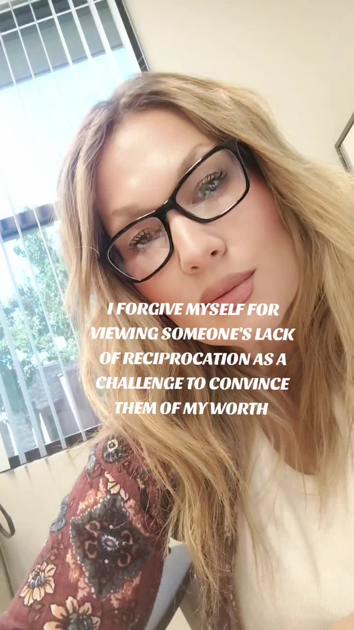 @Melissa kay🌻