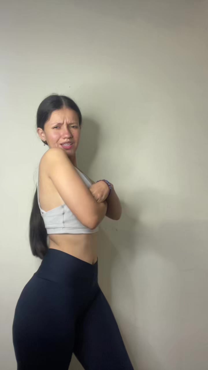 @Luzsamira_
