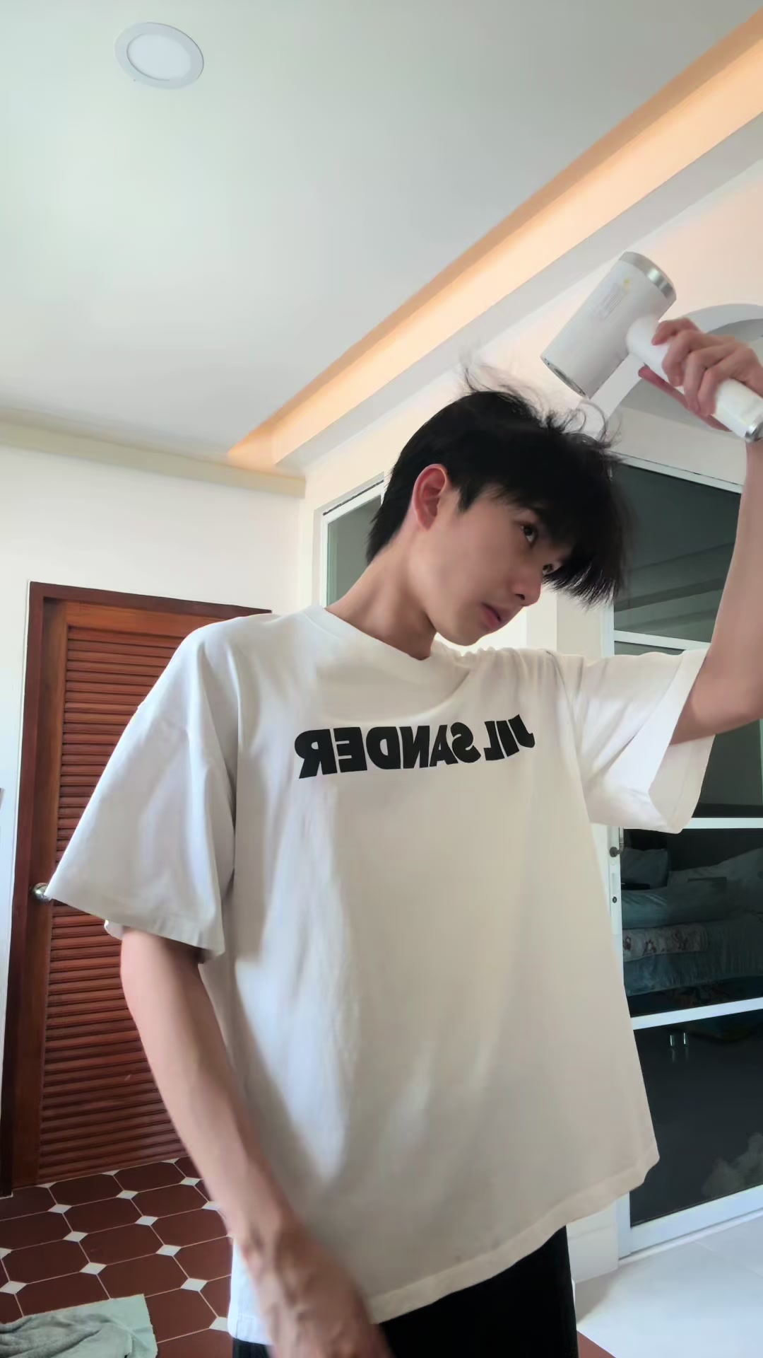 @มันนี่ชอบอยู่บ้าน