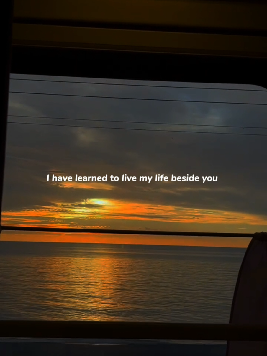 @VinnLyrics