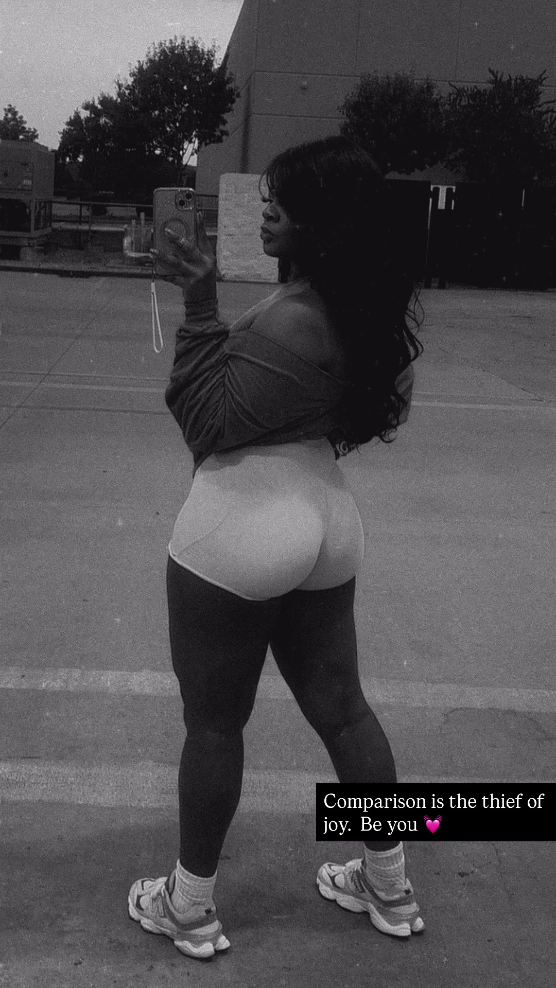 @_shanamaria_