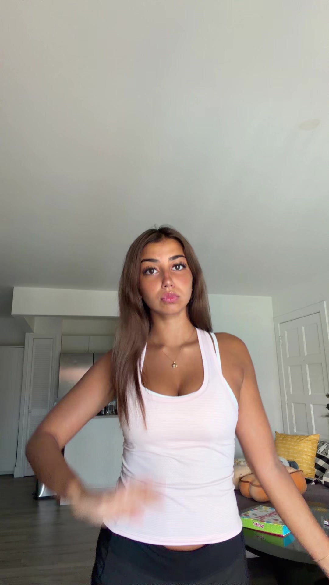 @yourfavvvbrunetteeee
