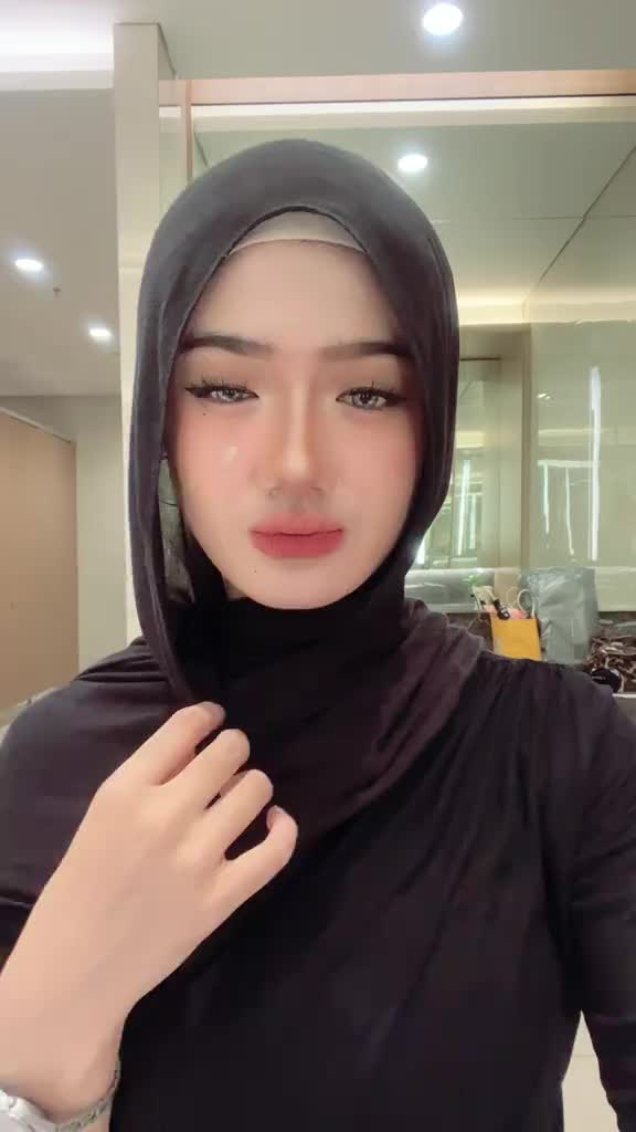 @disaholic_.