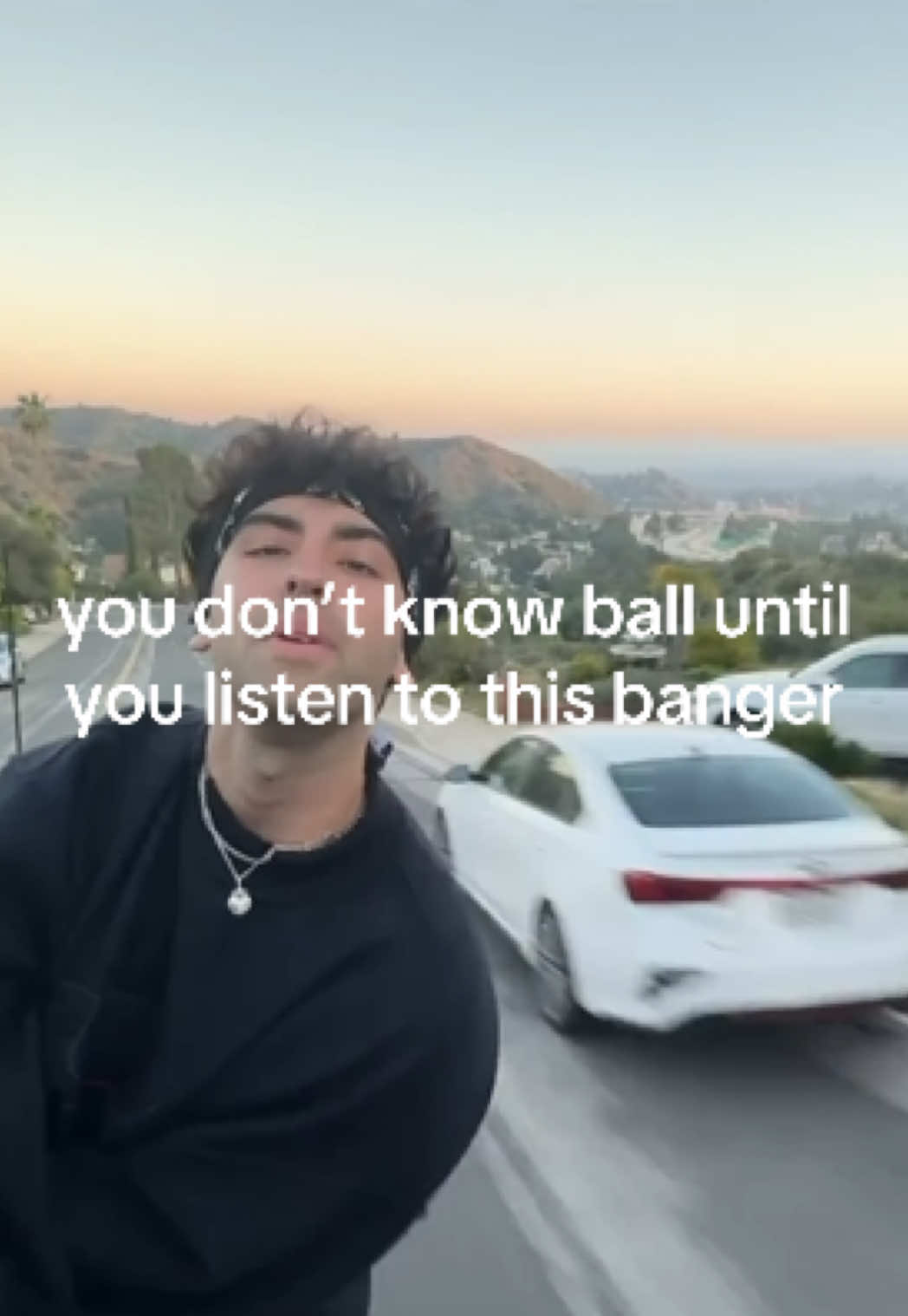 @itsnotbetweenfriends