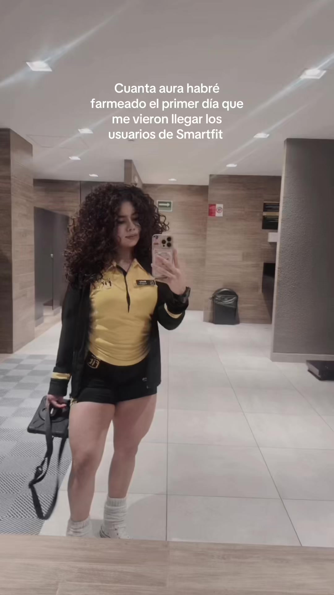 @Gaby R