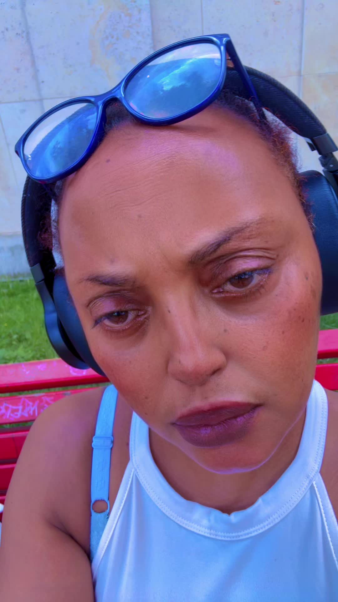 @parisyomama