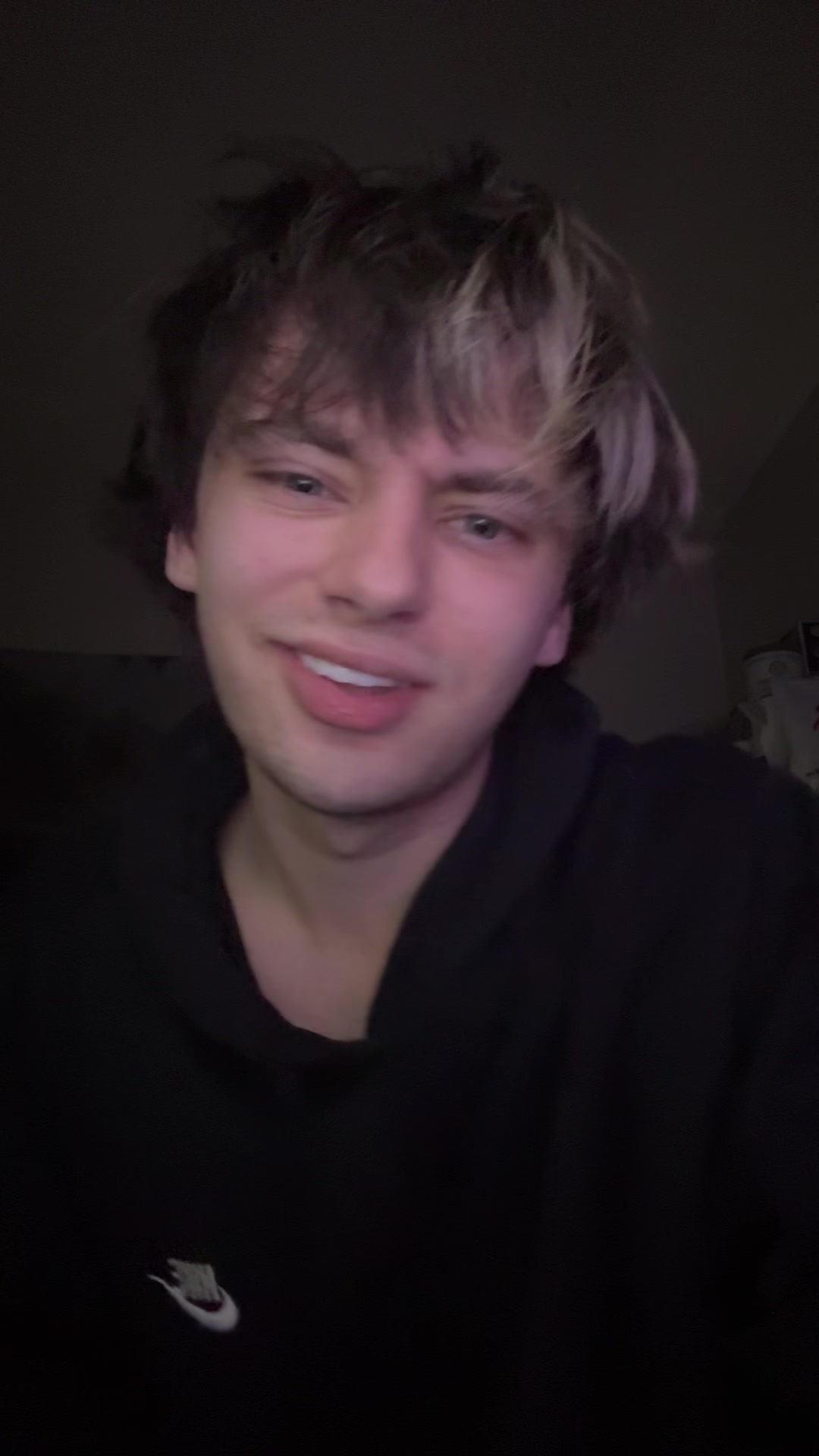 @justlikezaxh