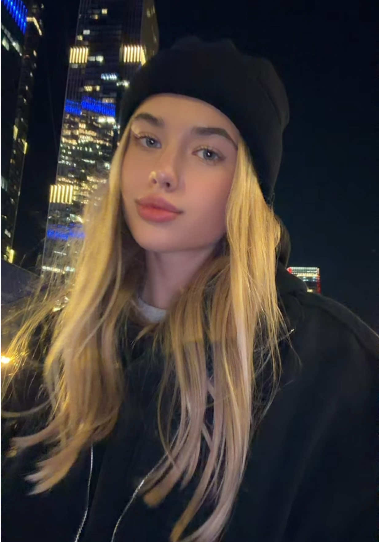 @тгк: Анечка🎀🖤