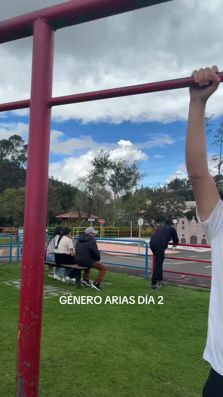 @AntonioVela