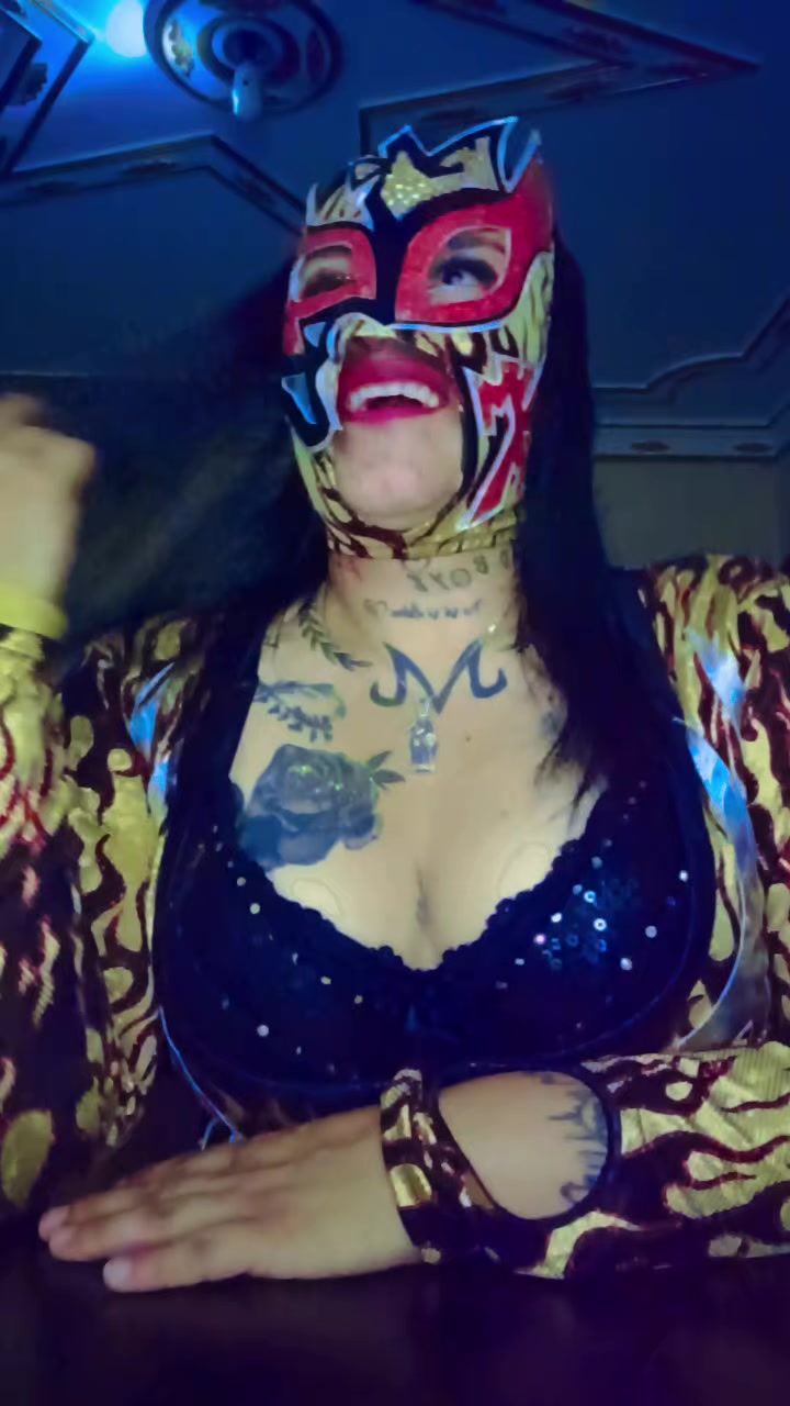 @sexy Violeta