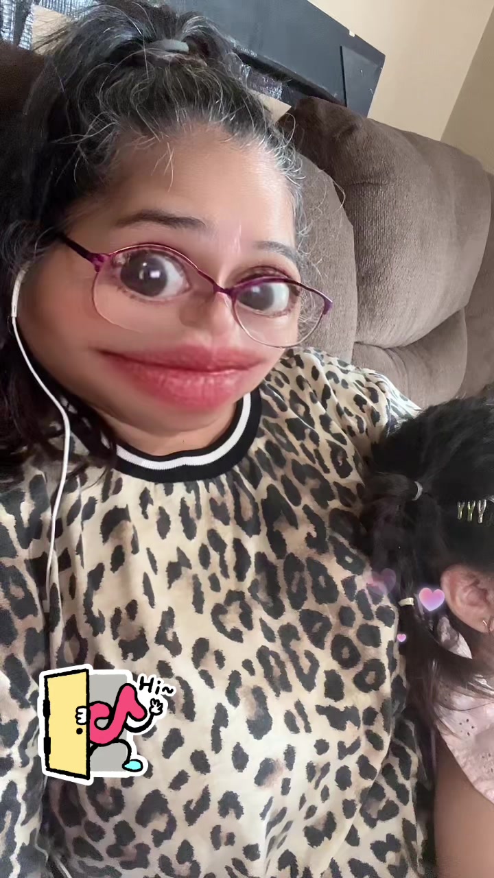 @Angela Diaz