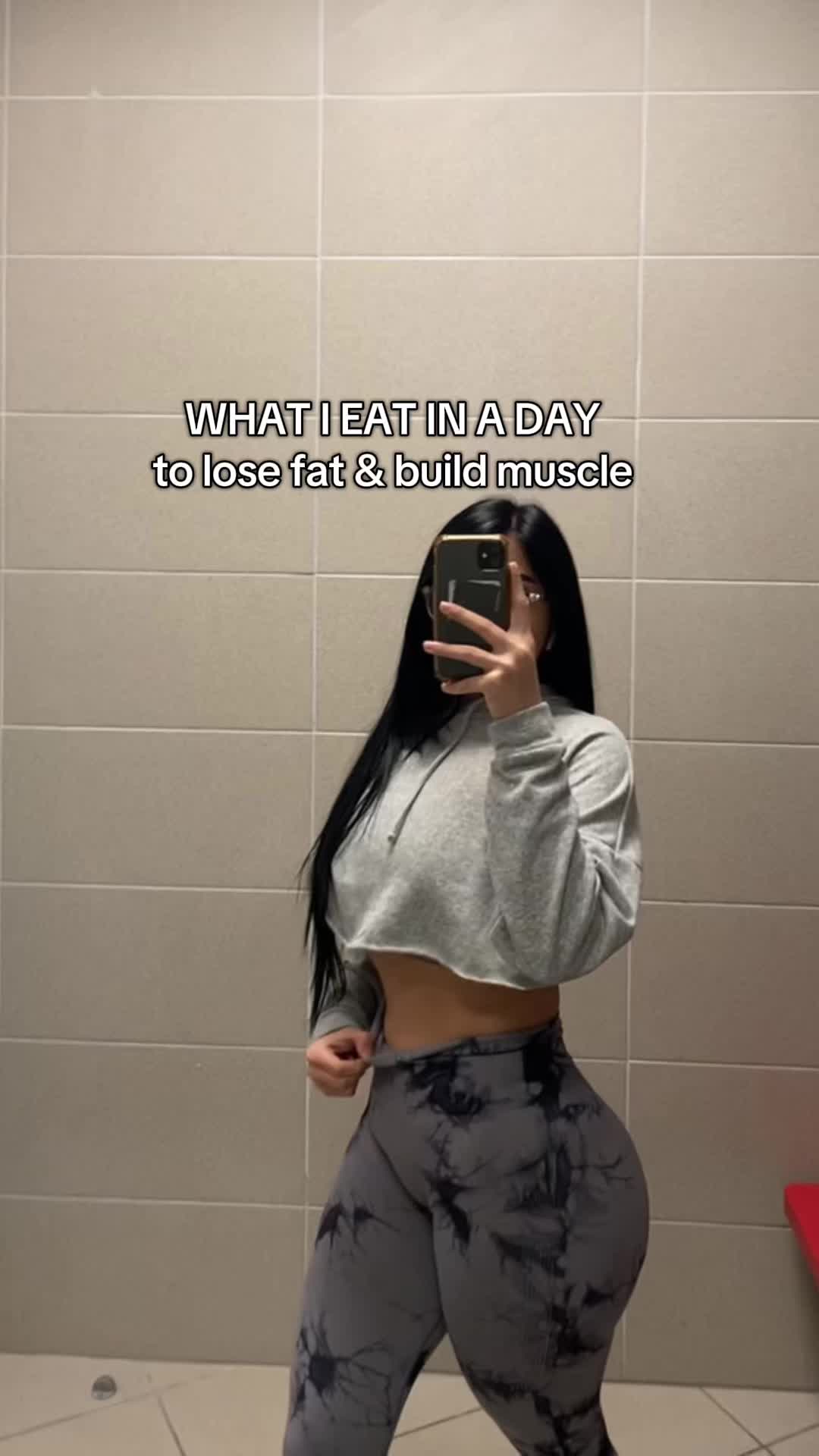 @sarah m.