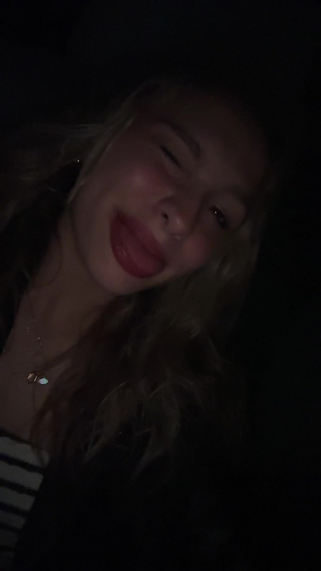 @HeyheyitsLivi