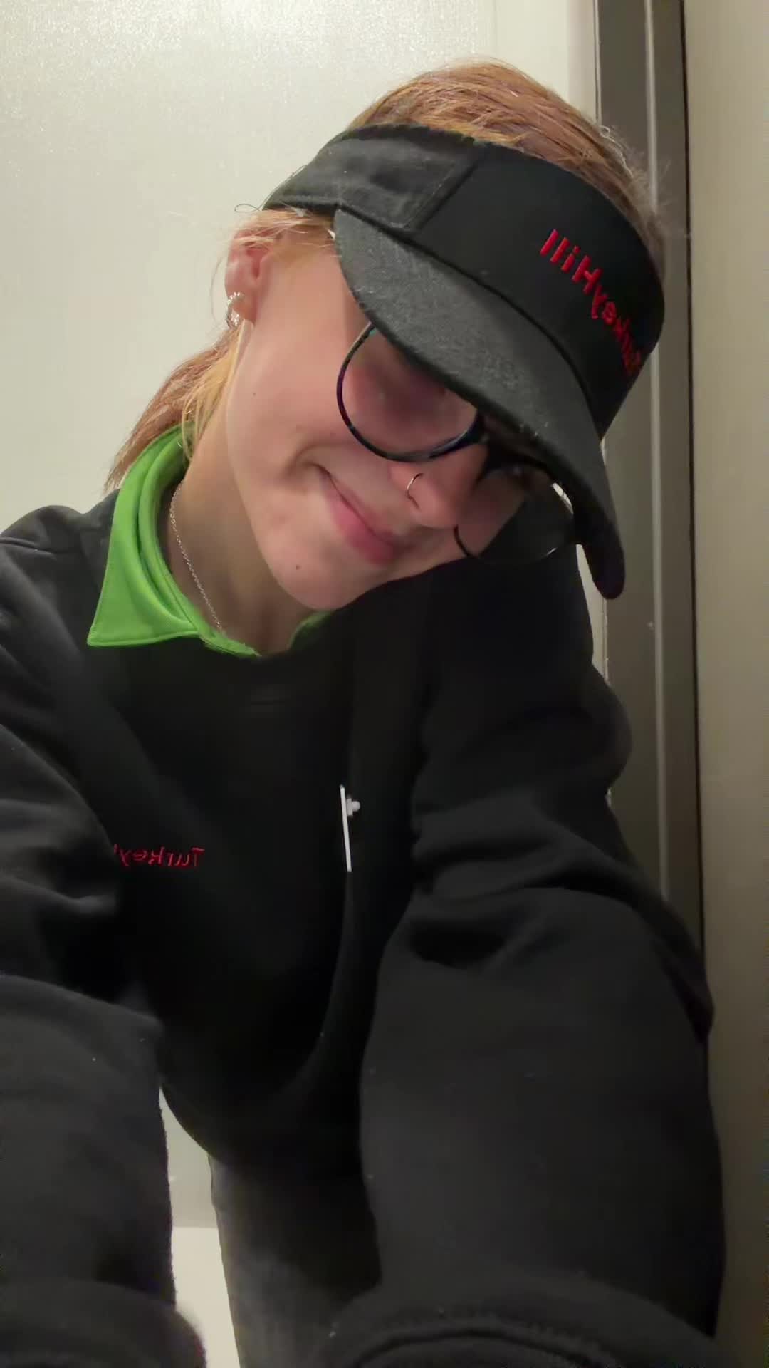@_shaniatok_