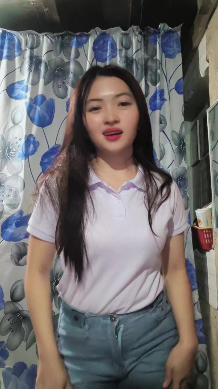 @lourilyn