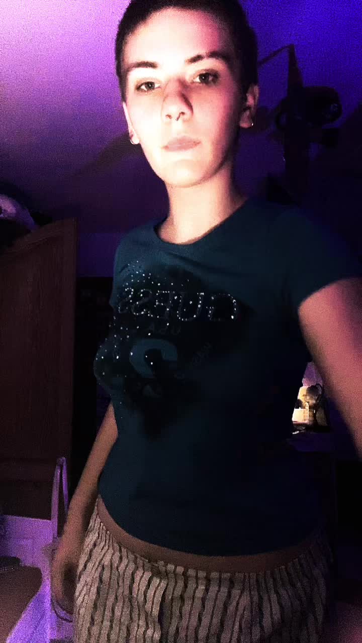 @listeriaxx