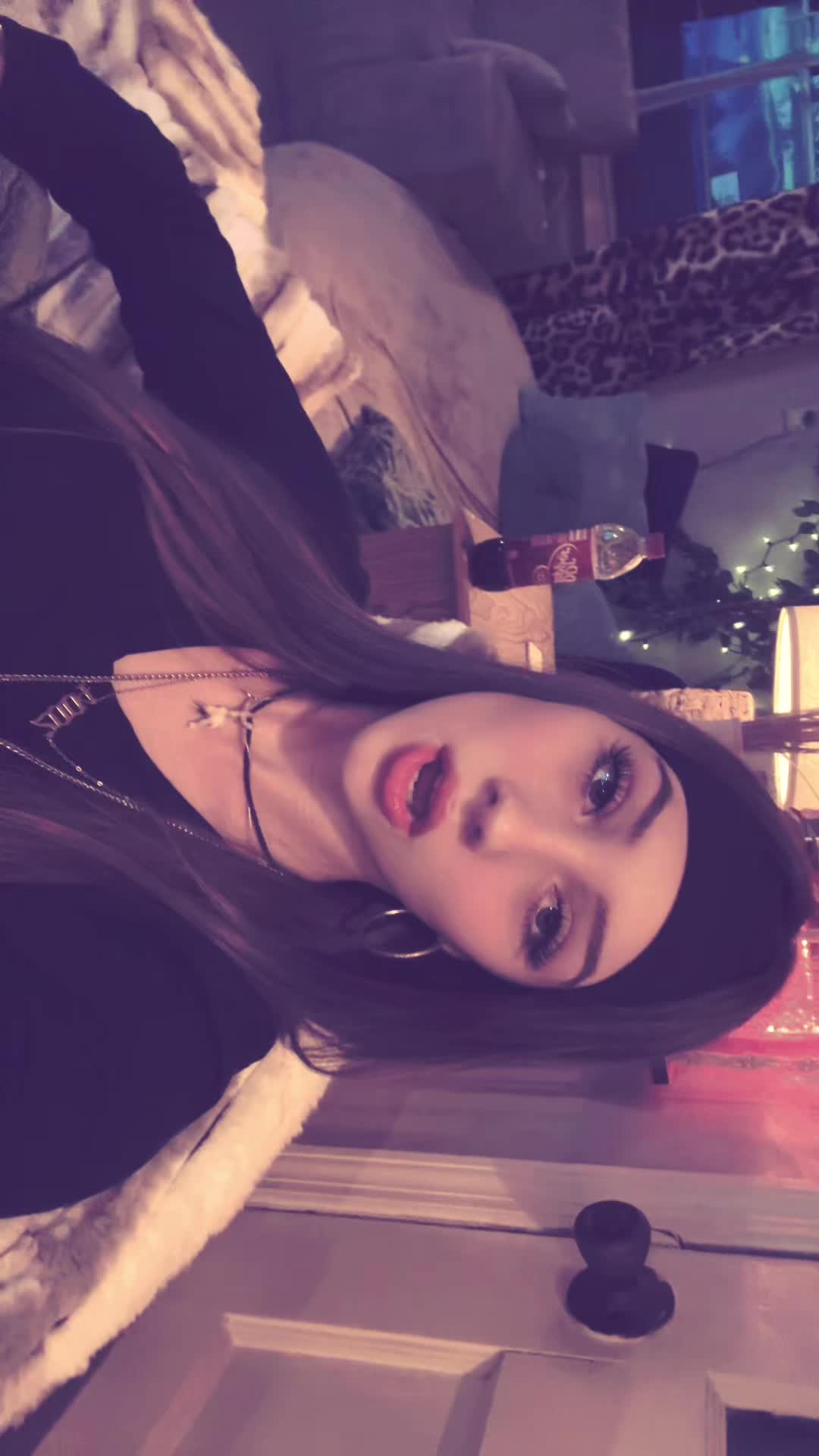 @haleyscomet19