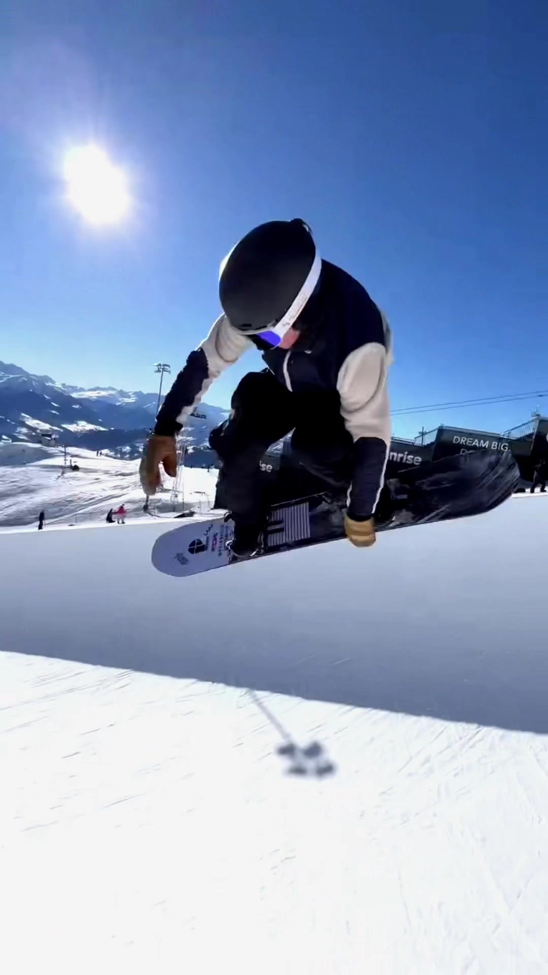 @Snowboarding