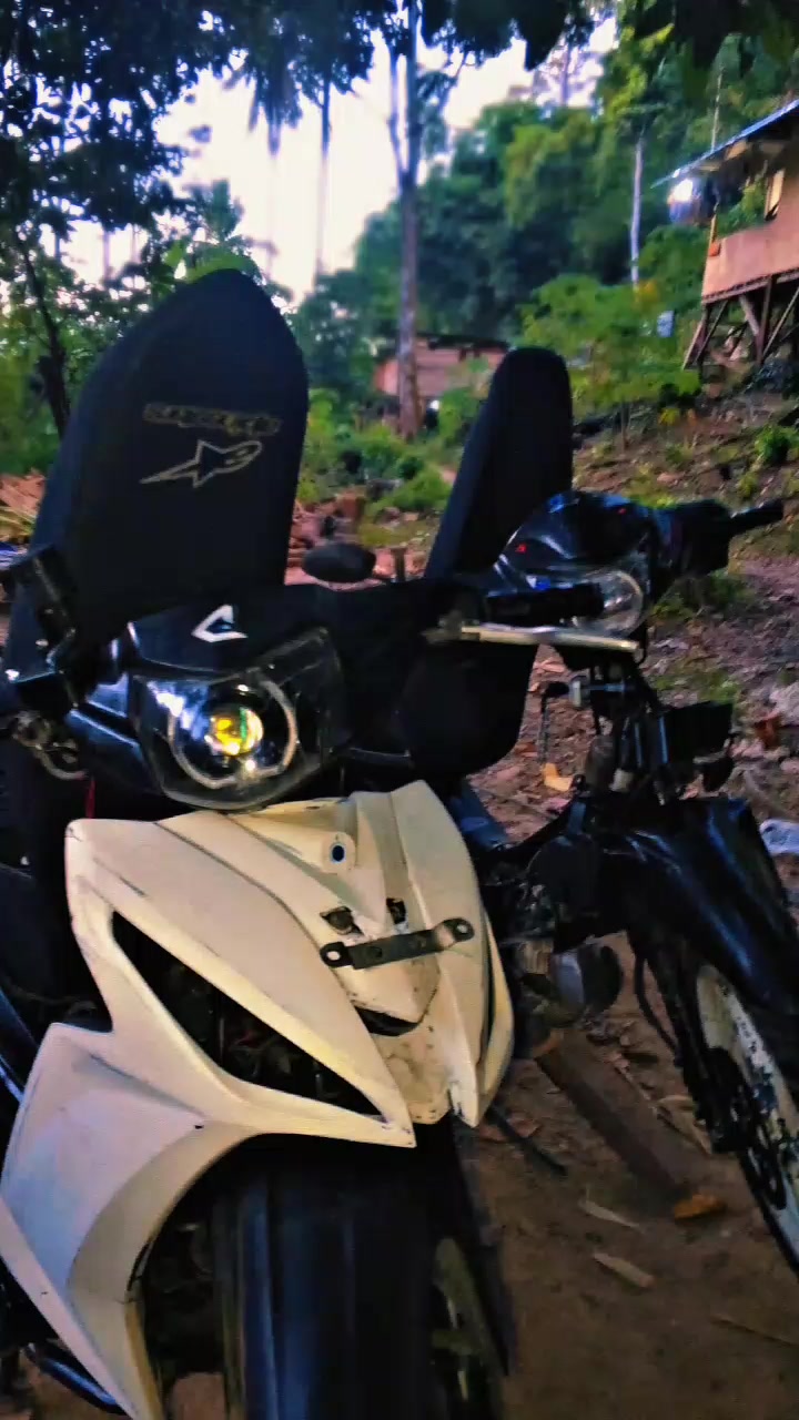 @nazril_+_ 🇮🇩