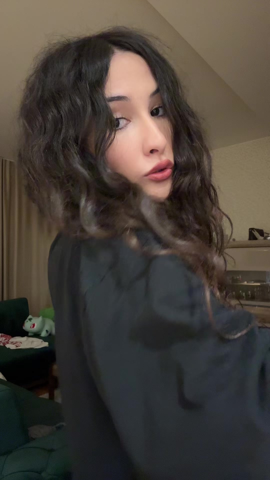 @оттуда