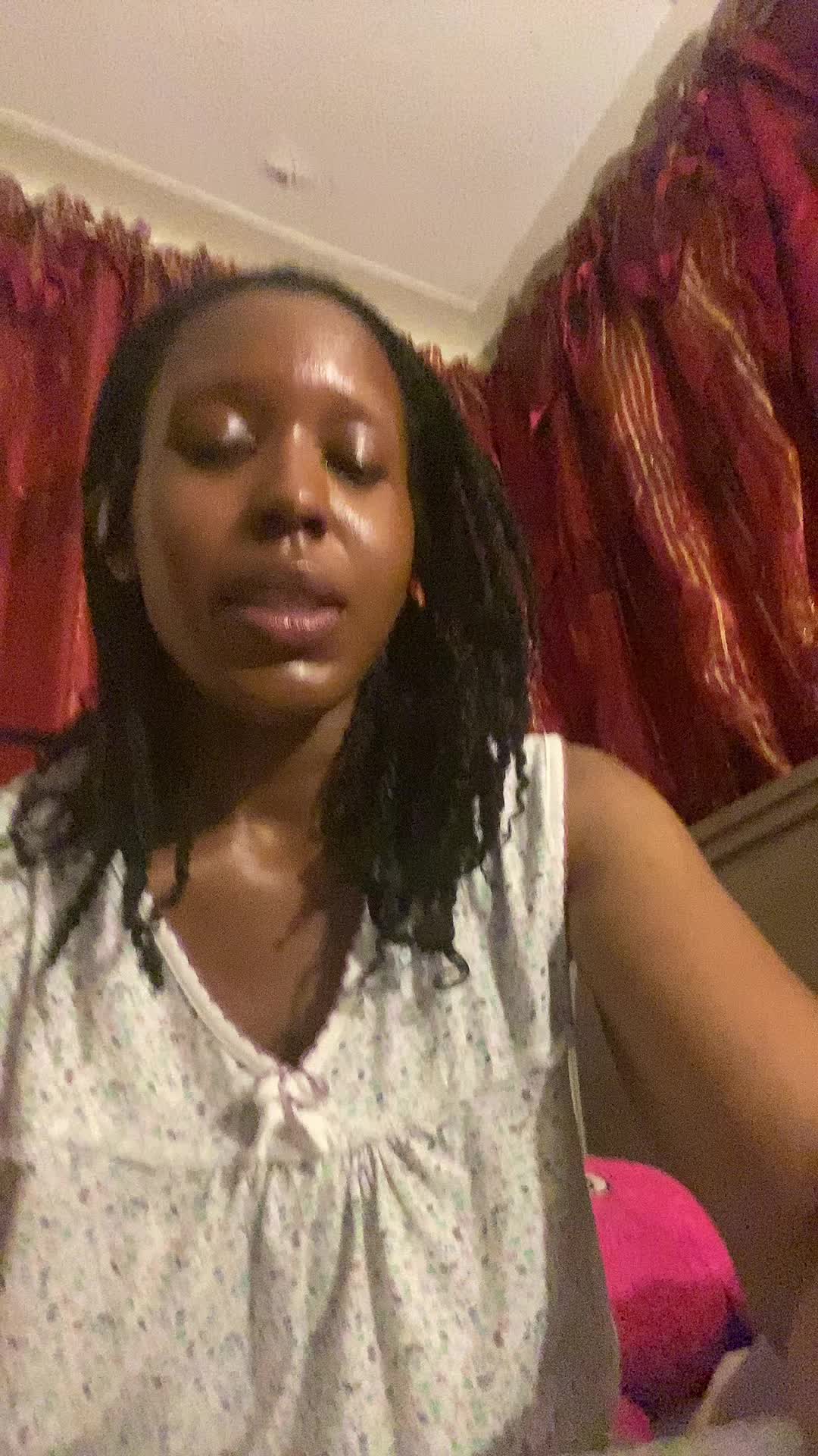 @Fauxgold_