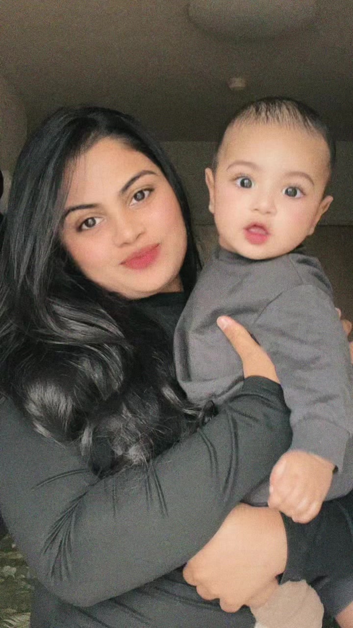@Divya ᥫ᭡✨