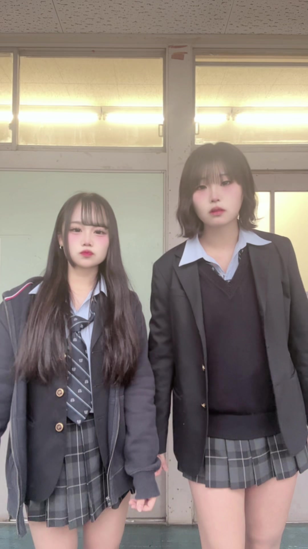 @モモカ