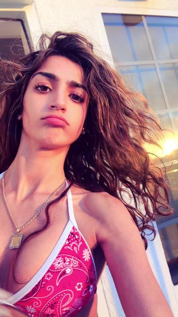 @Eva