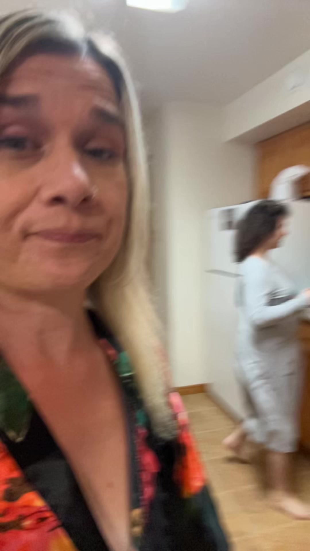 @Hotmomvibes