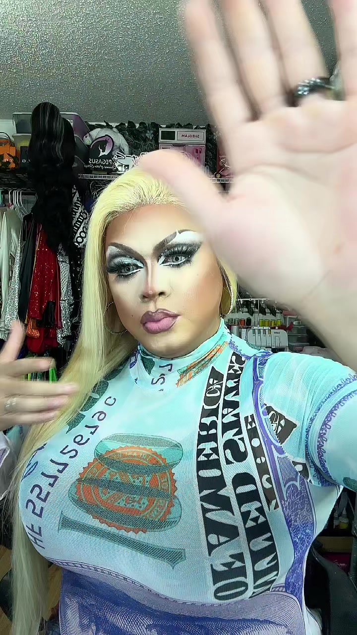 @𝕁𝕒𝕪ℝ𝕖𝕪🏳️&zwj;🌈