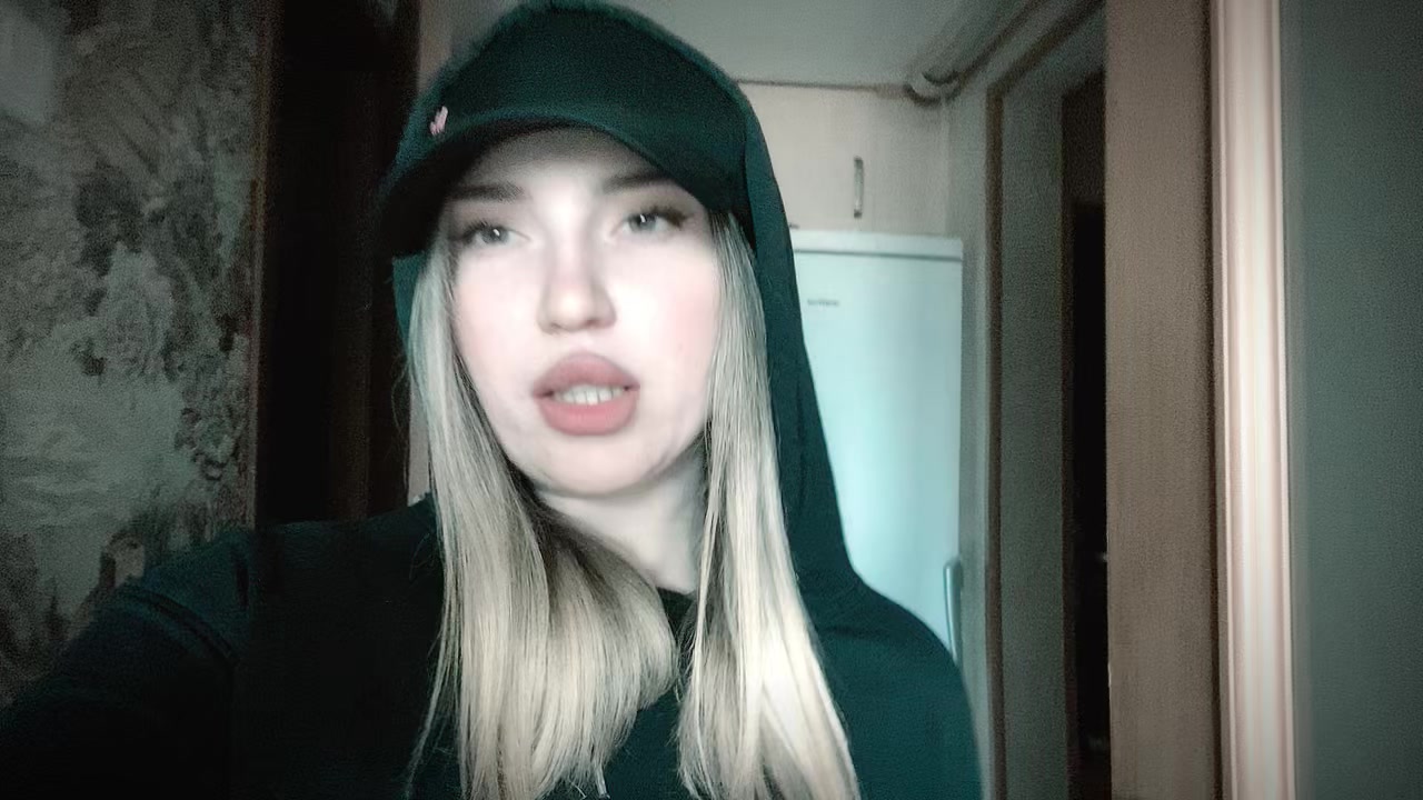 @Оля Плющ
