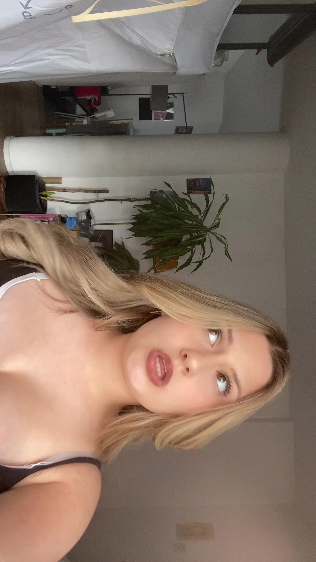 @Iziadlb