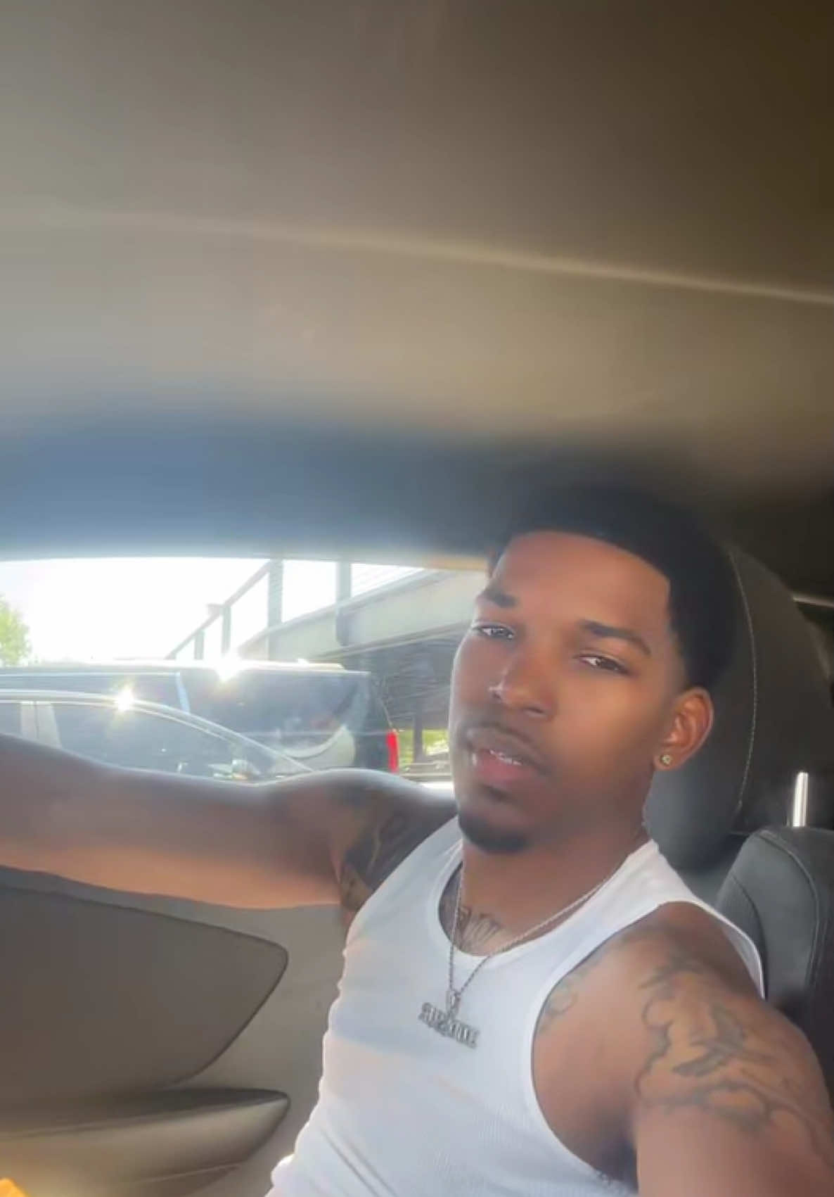 @Dee