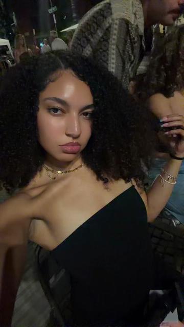 @lac1nic0le