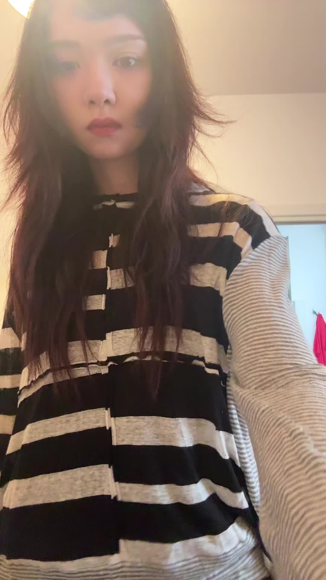 @lili >•<