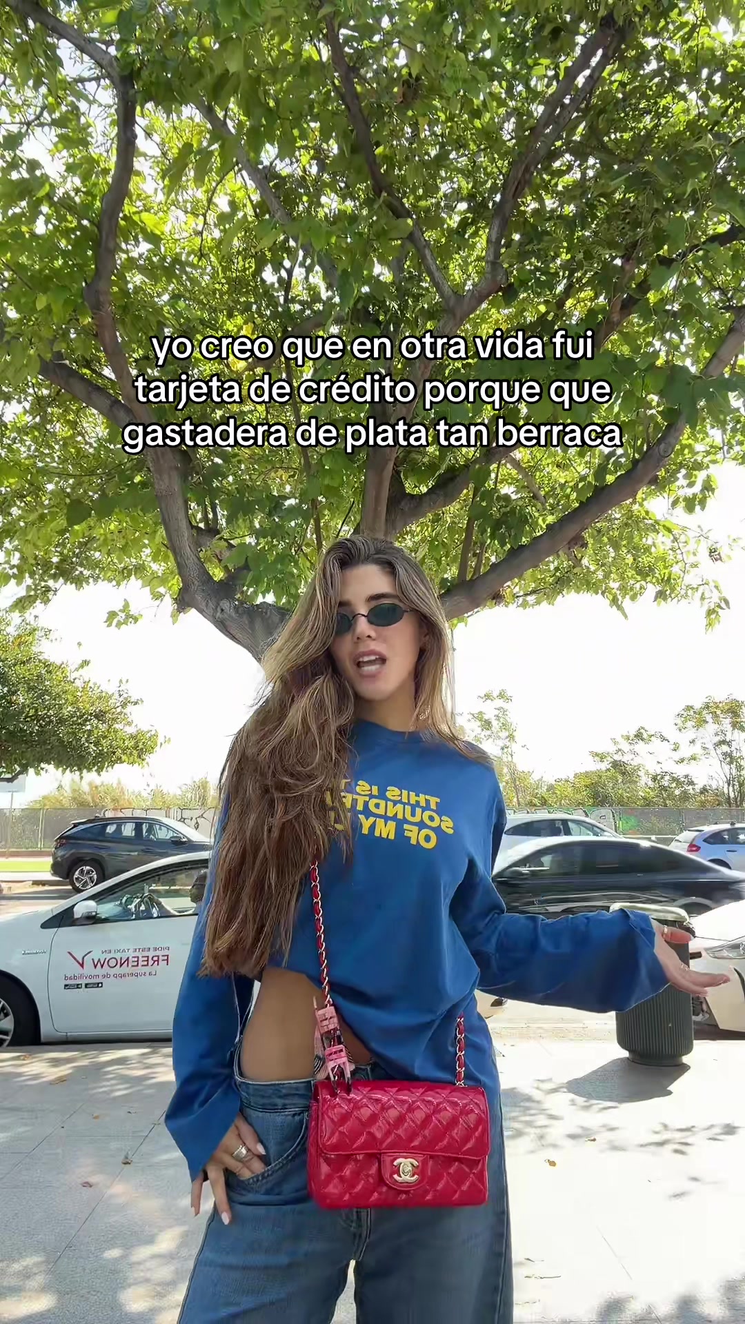 @Mar&iacute;a Elvira