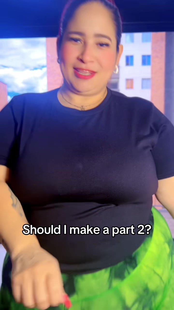 @lola
