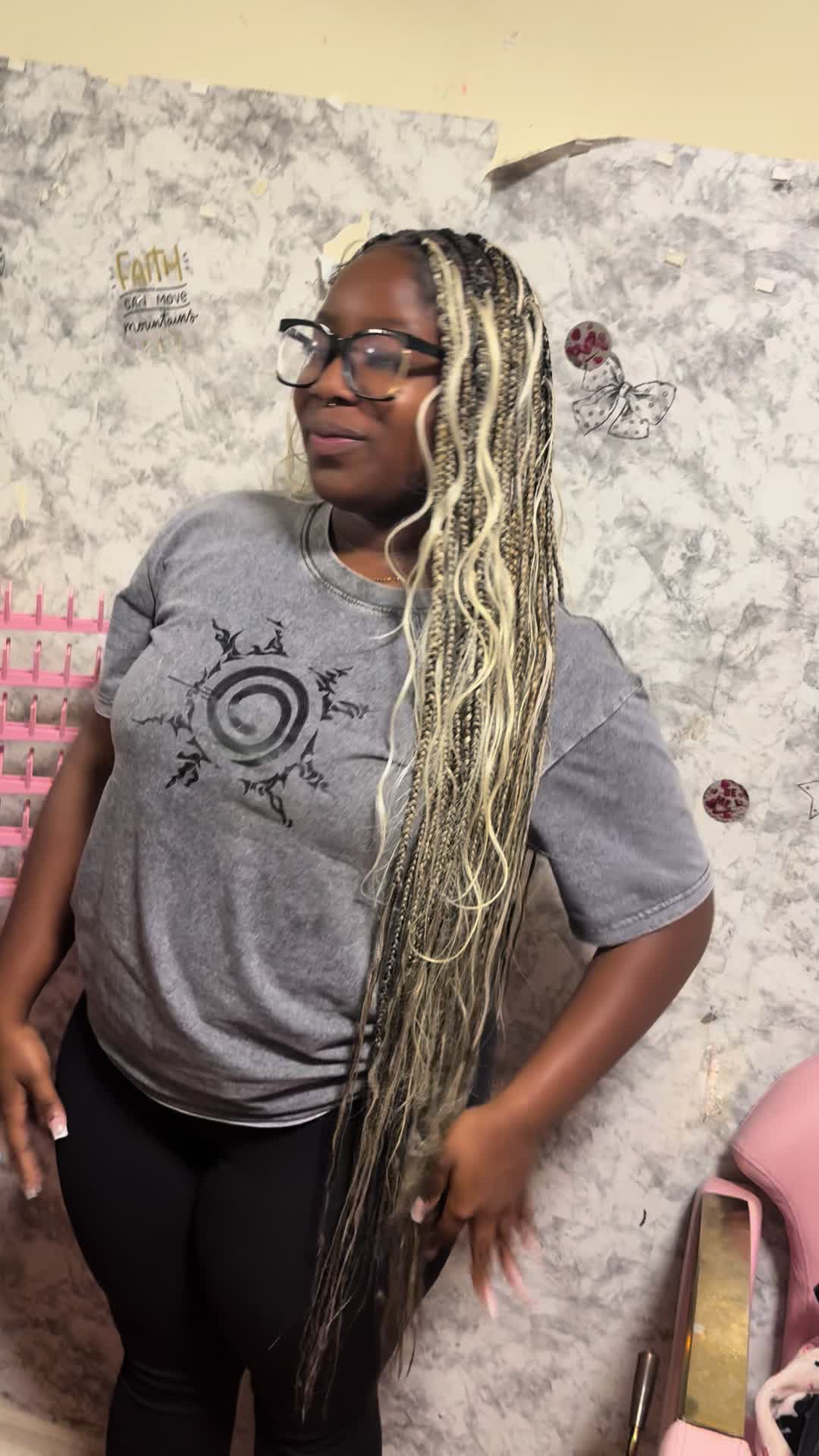@DOUGHHH GIRLLL💫